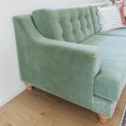 ספה מעוצבת הילי ירוקה