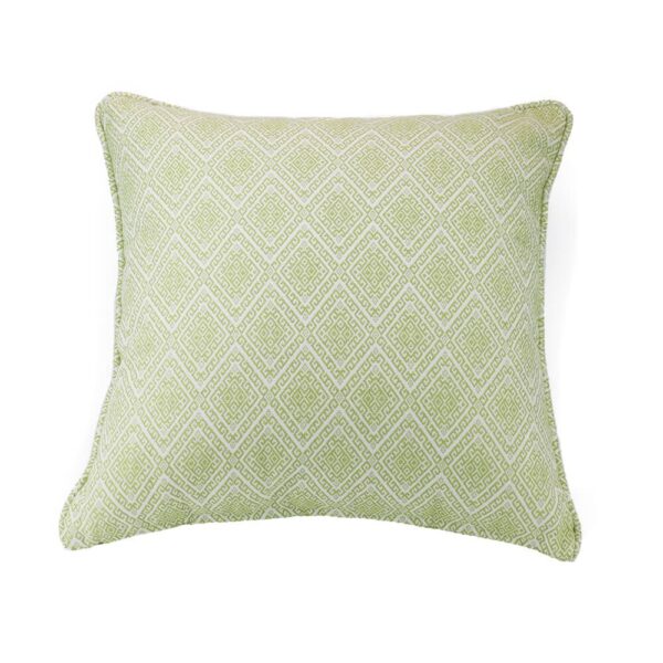 כרית נוי מעוצבת בגוון ירוק עם דוגמה גיאומטרית, מתאימה לספות ולכורסאות בסלון.